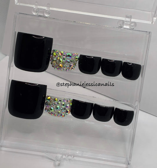 Black Glossy Toe Nails With Bling TOES