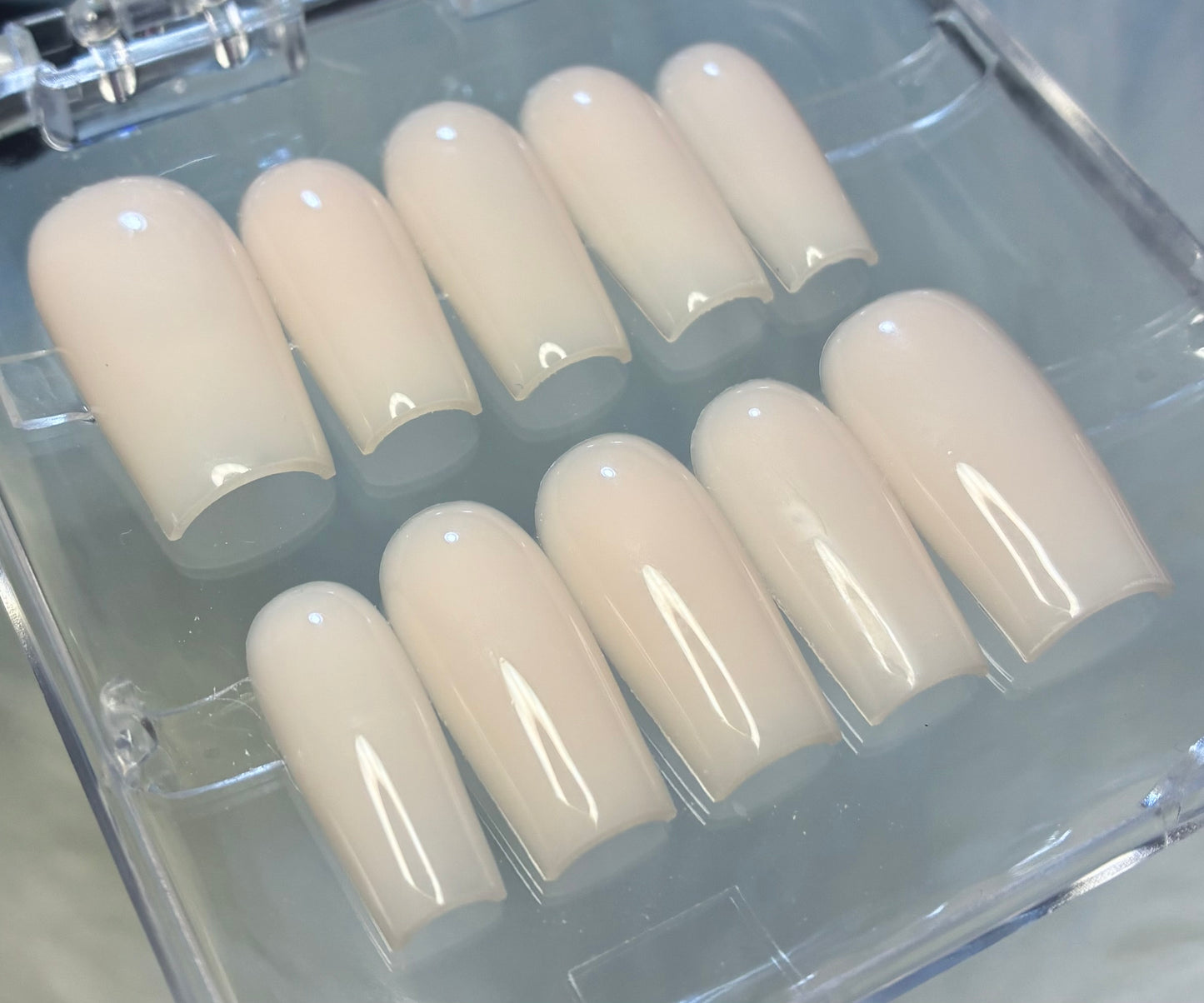 Solid Colour Press Ons